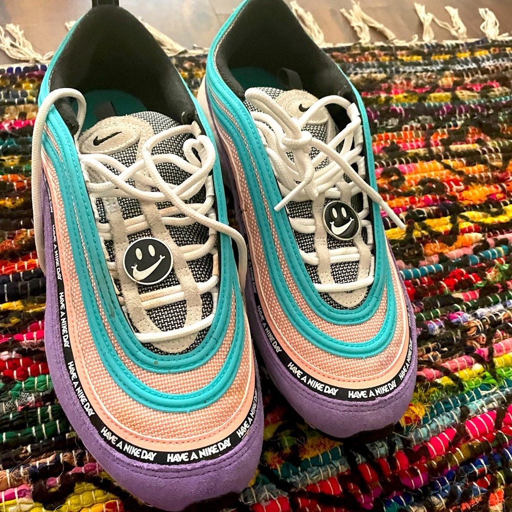 Airmax 97’ Easter Edition Original Box included(SOLD)